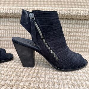 Paul Green Cayanne Black Booties